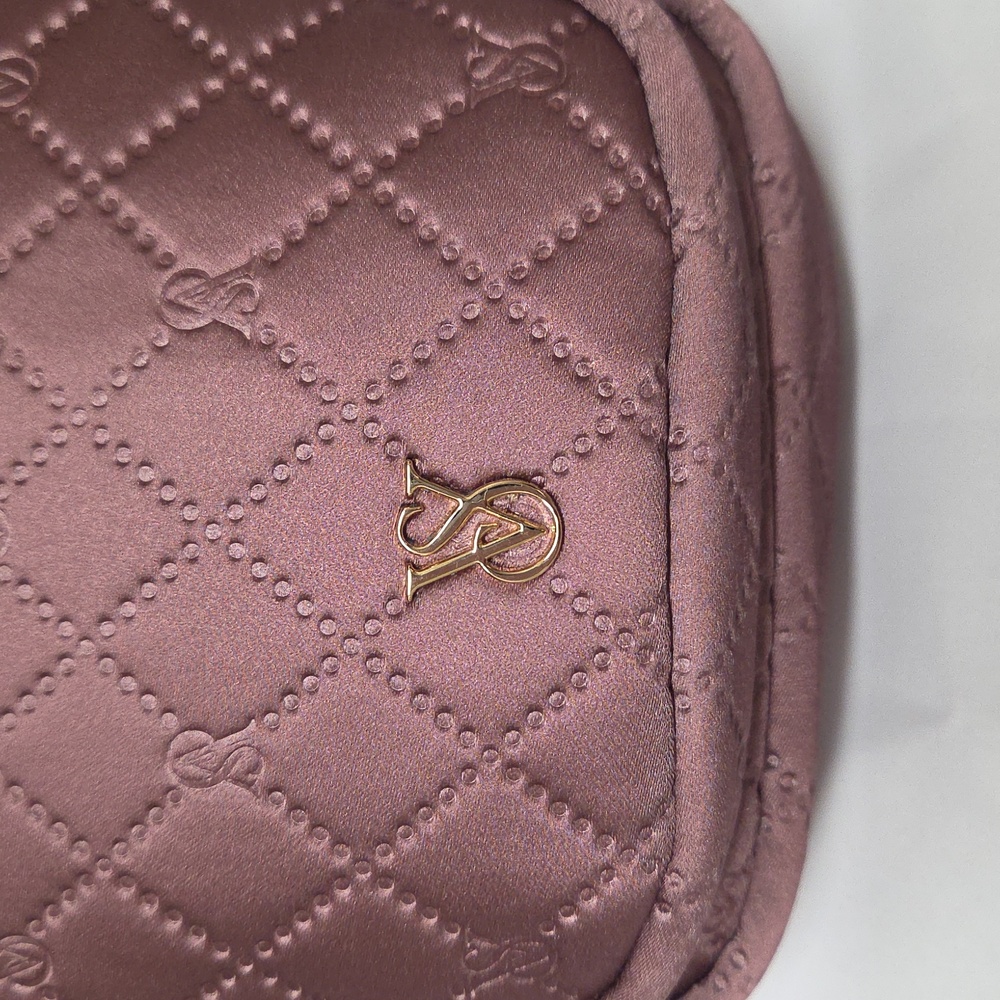 VS Quilted Crossbody Bag with Gold Logo - Picture 2 of 6